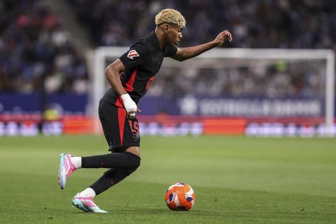 TA：巴萨会在冬窗保持相对平静，拉什福德可能在租借满后离队