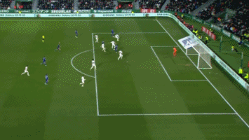 欧冠淘汰赛前瞻：拜仁客战巴黎,