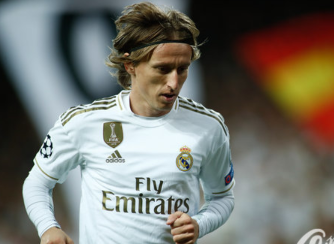 德转列英超不含BIG6球员最贵阵：吉马良斯、托纳利7500万领衔